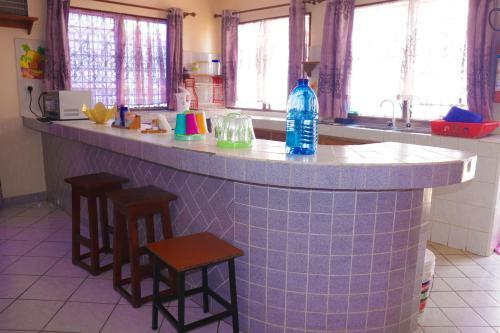 Hotel Cs Guest House And Apartment