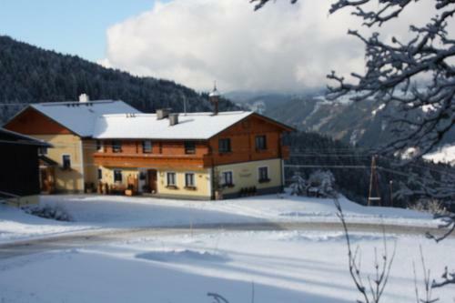Hostal Apparthaus Taxegger