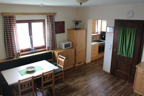 Hostal Apparthaus Taxegger