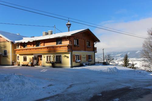 Hostal Apparthaus Taxegger