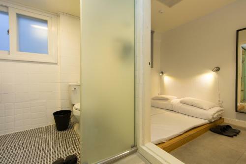 Hi 5 Hostel