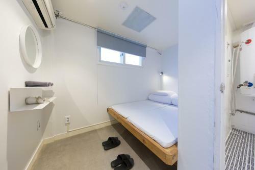 Hi 5 Hostel