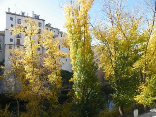 Bed & Breakfast Hostal La Ribera Del J�car