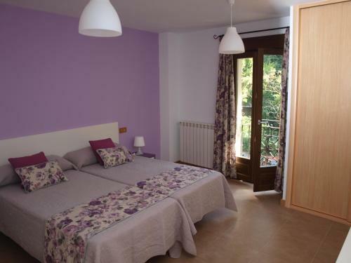 Bed & Breakfast Hostal La Ribera Del J�car