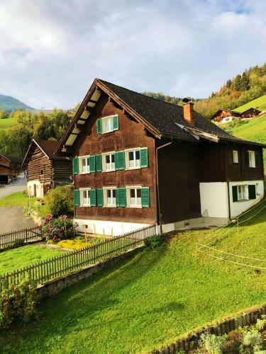 Hostal Hotel Garni Brigitte