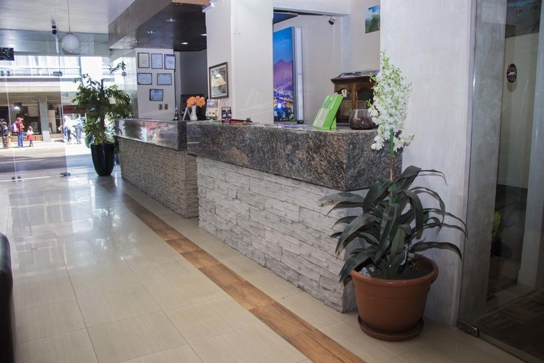 Hotel La Paz