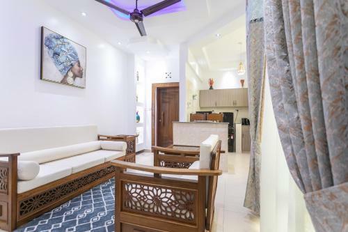 Apartamento Angaza House