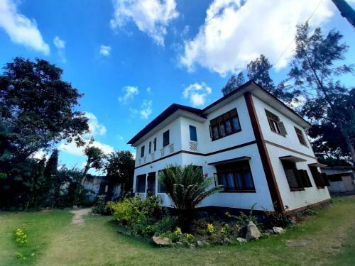 Elisol Residence
