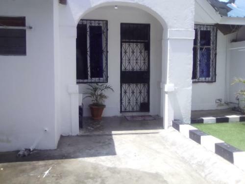 Bamburi Executive Four Bedroom Tai House