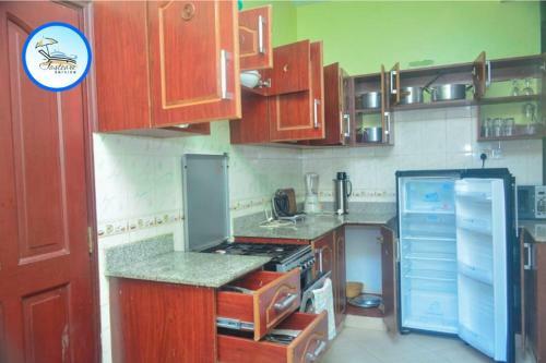 Fastcare Sunset Luxurious Apartment
