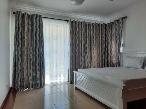 Stay.plus Queen's Royal Apartments Nyali