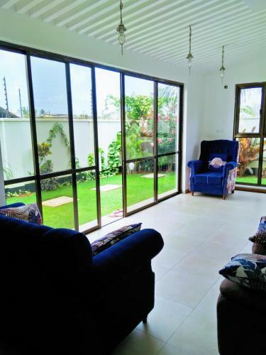 Apartamento Seville Beach View Residency