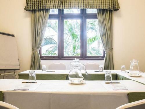 Hostal Room In Bb - Prideinn Flamingo Beach Resort Spa 2