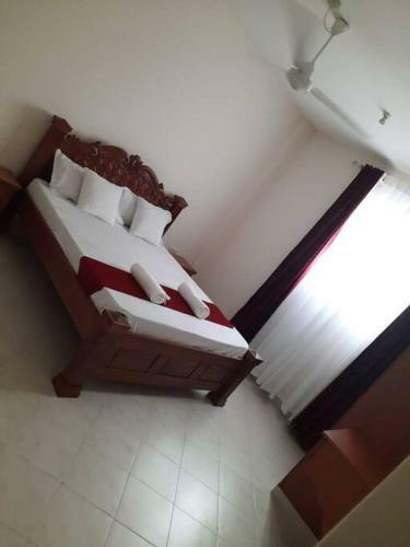 Elegant 3-bedroom Serviced Apartment With Pool