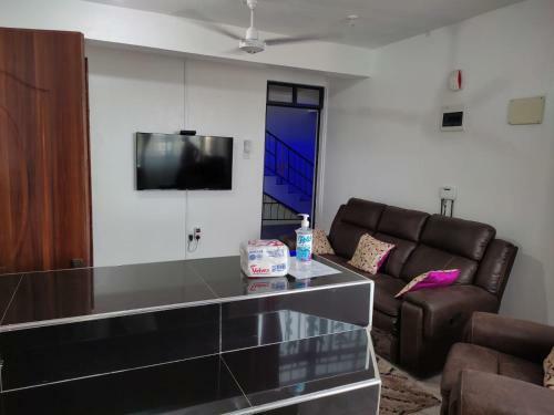 S&l Apartments