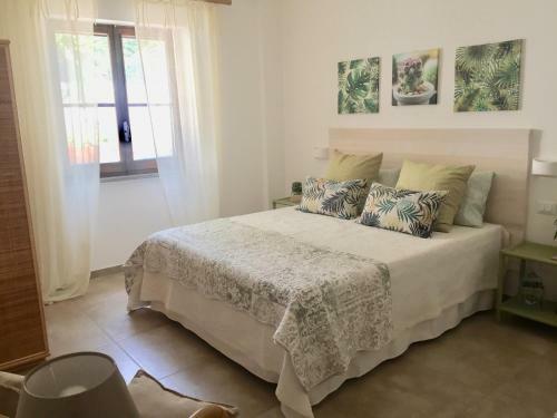 Hostal Sperlonga By The Sea