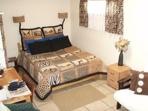 Hostal Shield Guesthouse