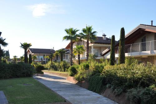 Royal Apartments Garda
