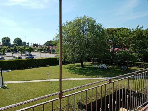 Mosaici Sunrise - Lake Front Apartment With Beautiful View