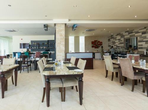 Hotel Lodge By Eagles