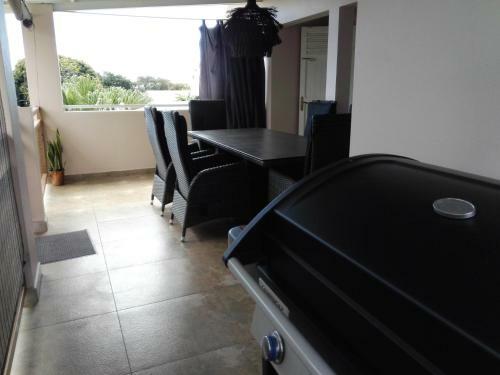 Apartamento Le Colonial, T4 � 5 Mn Aeroport Dans Villa de Standing