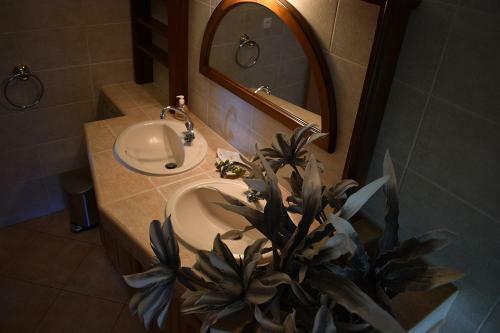 Apartamento Le Colonial, T4 � 5 Mn Aeroport Dans Villa de Standing