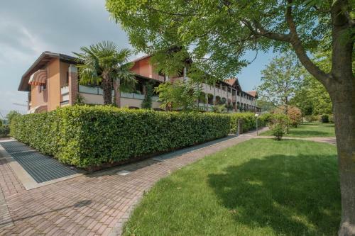 House And Green Sirmione - 2 Rooms Apartment