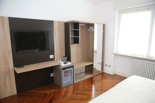 Hostal Champagne Rooms
