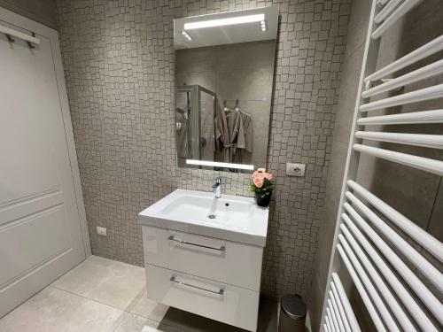 Paganini Suits And Apartments