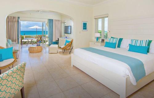Hotel The Cove Suites