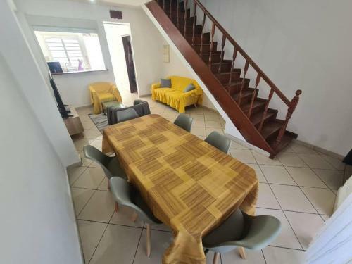 Apartamento Hypercentre St-denis: Maison F3 En Duplex