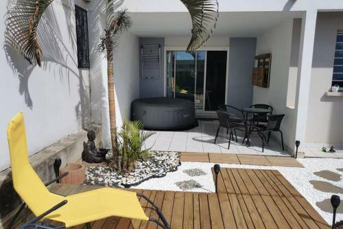 Apartamento Le Frangipanier : T3 Avec Jacuzzi