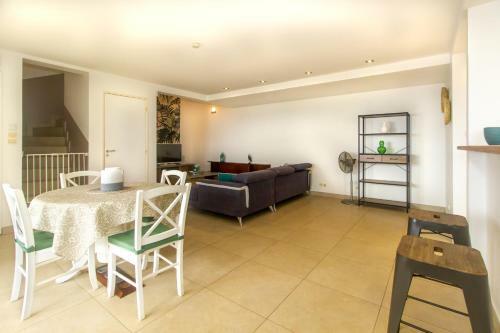 Agates - Belle Villa Avec Vue Mer � Bellepierre