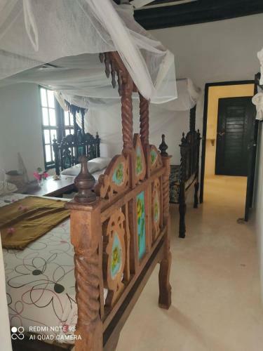 Bed & Breakfast Furaha House
