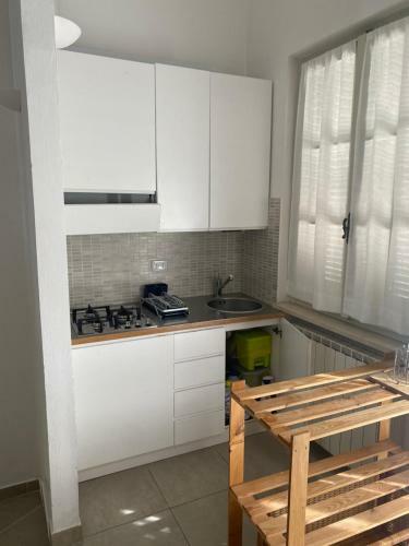 Apartamento Gardasee Appartamento Con Piscina