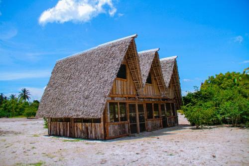 Bed & Breakfast Mikoko Beach Lodge