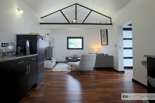 Villa Sini, Perle De Terre-sainte...