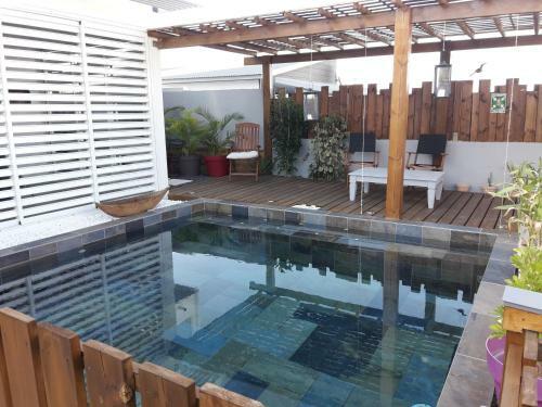Bed & Breakfast Maison Tonga Piscine - Jacuzzi Confort