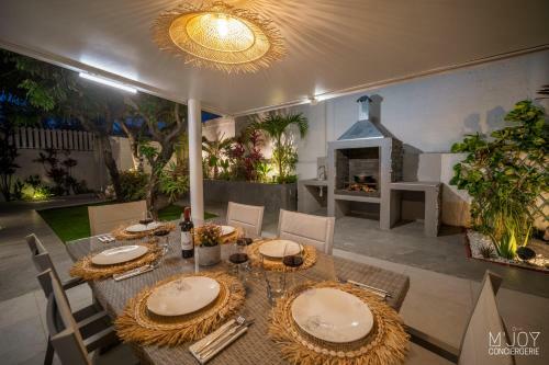 La Villa Rosaya - Piscine Jacuzzi
