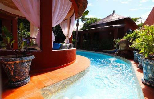 Hostal Chambres D'h�tes Les Cases B�nadou