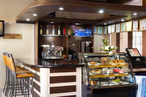 Eton Hotel