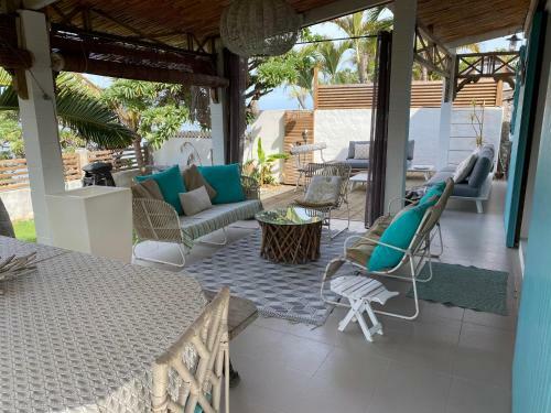 Villa 'corail Bleu' Les Pieds Dans L'eau