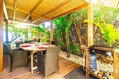 R�cif - Villa de Charme Pieds Dans L'eau � Saint-gilles-les-bains