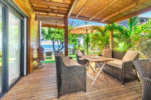 R�cif - Villa de Charme Pieds Dans L'eau � Saint-gilles-les-bains