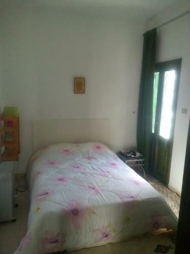 House With Wala Garden