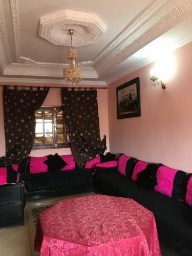 Yassmine Apartment
