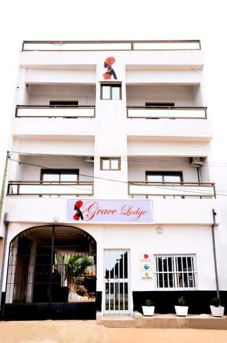 Hotel Grace Lodge
