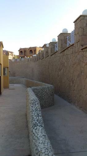Villa Fully Equiped With Wonderful View In Porto El Sokhna