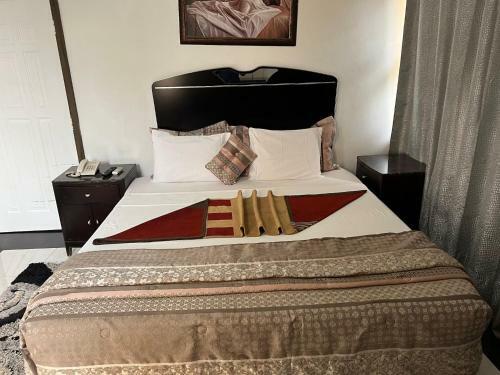 Golden Coast Hotel