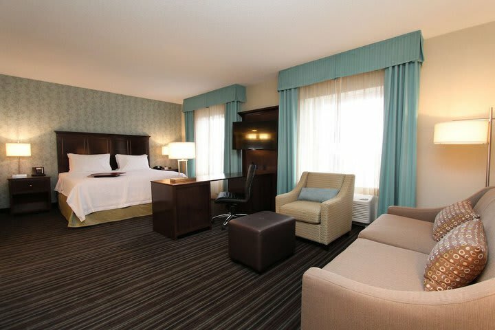 Hotel Hampton Inn & Suites By Hilton St. John's Airport